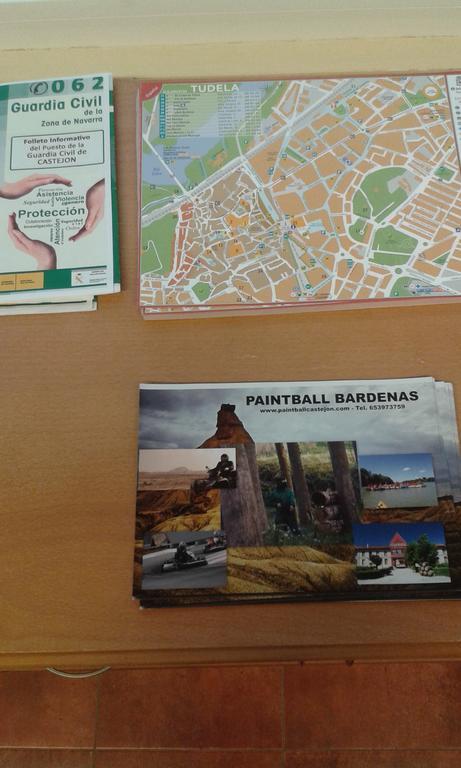 Hostal Europa Castejón Kültér fotó