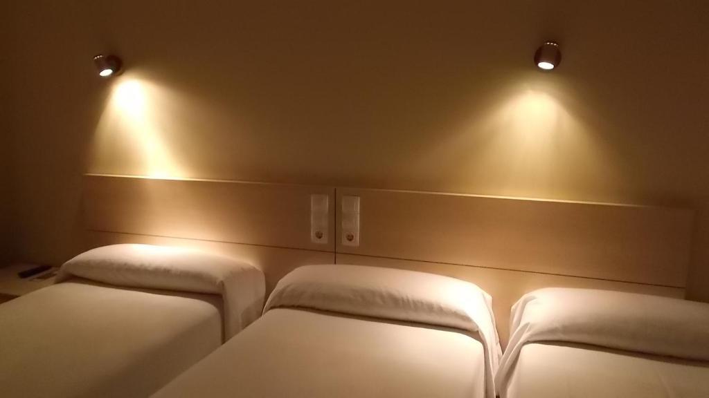 Hostal Europa Castejón Szoba fotó