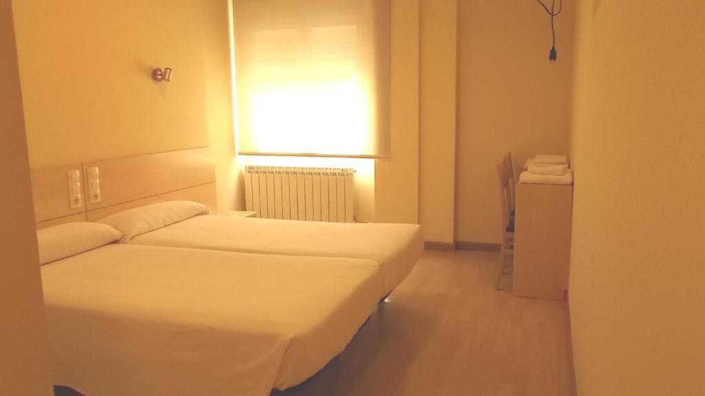 Hostal Europa Castejón Kültér fotó